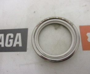 Уплотнение
PS-SEAL non-Standard; Single Lip; 55,0 x 72,0 x 10,0 mm; Case: 1.4571; Lip: GYLON White; Static Seal: GYLON White; MaxPressure: 10bar; Preload: +5mm Garlock